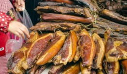 玉林腊肉爆料视频下载大全,视频下载大全带你领略传统美食魅力