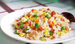 饭店炒饭爆料怎么做视频,一招教你轻松学会炒饭绝技